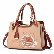 M04 [Ready Stock] New Arrivals Guess Handbags Ladies Gifts Korean Version Retro Women's Handbags Sho