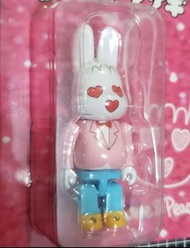 全新 心心兔  忌野清志郎 粉紅 掛板裝 兔仔 ヒトハタウサギ Amplifier Love & Peace R@bbrick 兔耳 medicomtoy be@rbrick series  bear