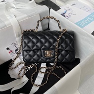 CHANEL CHANEL 23k New Handle CF Imported Sheepskin Soft Delicate Handle Decoration Double C Light Go