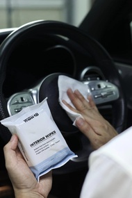 ทิชชู่เปียกทำความสะอาดภายในรถยนต์ : ผลิตในไทย (WIBWUB Interior wipes)