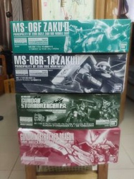 Bandai pb mg zaku  gundam