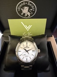 （Sold) 2021年 Grand Seiko  SBGA211 Heritage Collection  純白錶盤及白鈦錶殼 