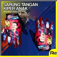 Messi Goalkeeper Gloves - MESSI Children's Goalkeeper Gloves