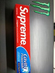 Supreme Colgate Toothpaste 高露潔聯名牙膏