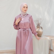 Luna Dress ( Tanpa Hijab ) -Gamis Gradasi Polos Cradenza silk
