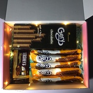 Surprise Box/GIFT BOX SURPRISE BOX BIRTHDAY BOX CHOCOLATE BOX Surprise gift surprise birthday