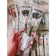 EYE SHADOW BRUSH M25/Q01 - 13548