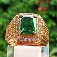 Green aQuamarine gemstone ring