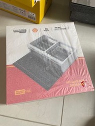 She’ll Gran Turismo 7 pit garage diorama