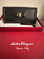 Salvatore Ferragamo 長銀包