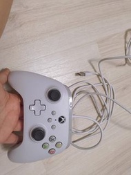 Xbox《PowerA 有線控制器 》白色款