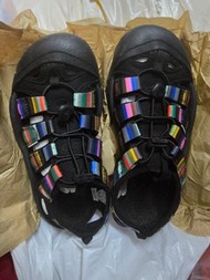 全新KEEN涼鞋
