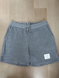Thom Browne 灰色格仔短褲