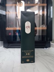 Lagavulin 16 Year Old Islay Single Malt Scotch Whisky