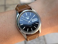 Seiko 5 7009-4030 vintage black dial 36mm