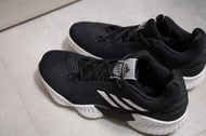 Adidas Men’s Pro Bounce Low 籃球鞋