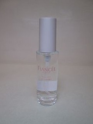 四五折全新 FIANCEE Body Mist 身體噴霧 50mL (  Sakura 櫻花香味  ) 【  讓您感覺仿佛置身於盛開的櫻花林中  】