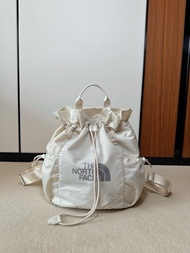 全新The North Face backpack米白色背囊The North Face 背包 The North Face斜孭袋The North Face bag