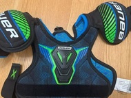 Bauer 冰球護肩、冰鞋、冰球褲 hockey