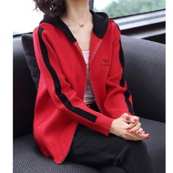 PL-รุ่น-803 สื้อแจ็คเก็ตแขนยาว เสื้อกันหนาว เสื้อมีฮู้ดมีซิปหน้า ปักการ์ตูนน่ารัก มีแถบแขนทั้ง2ข้าง 