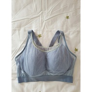 Si bra size 75/80 D E blue lace sports form