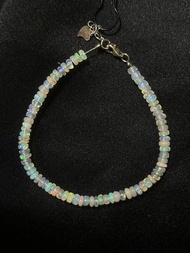 異彩。 Opal 蛋白石手鍊。女巫彩寶nuwn jewelry