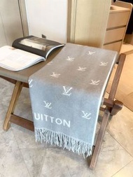 LV 羊毛圍巾