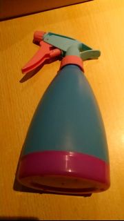 噴水壺 Sprinkling can