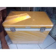 New Marina 35s Cooler Box