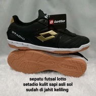 Genuine cowhide futsal shoes,/ lotto shoes, stitched soles all around