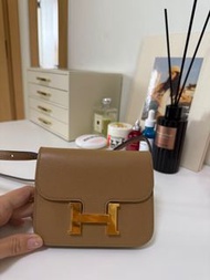 Hermes constance slim