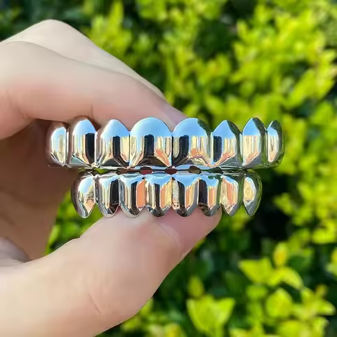 Glossy Finish Teeth Grillz Top Bottom Set Anti Slip Eco-friendly Copper Teeth Grillz Caps Silver Gol