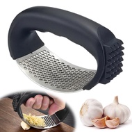 Curved Stainless Steel Garlic Presser With Ergonomic Shape For Easy Mincing Manual Curved B5m5