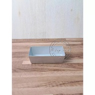 Silver Pound Cake Paper Mold