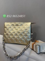 🔥全新閒置 可送禮✨全港最平 ‼支持面交陪驗 ‼🌈Louis Vuitton Embossed Monogram PM Coussin M59278 Gold 金色 壓紋老花💖可斜背 可單肩👏現貨 支