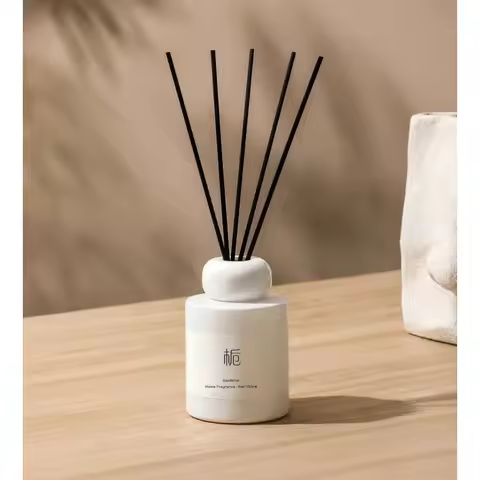 150ml Luxury Round Empty White Glass Reed Diffuser Bottle with Screw Cap for Gift Packaging