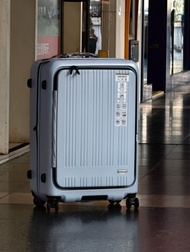 （價錢可私聊，照價再折）🔥🔥🇯🇵🇯🇵日本本土正在熱賣，日本味道濃郁到化不開的白色，櫻花粉🌸，優質名牌#A.L.I. maxbox