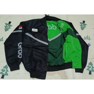 bisa cod jaket bolak balik grab hijau grab hitam gak gampang kotor ready size M L XL XXL XXXL 4XL 5X