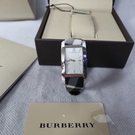 JAM TANGAN WANITA BURBERRY Heritage BU1077 Quartz Watch PRELOVED