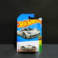 HOTWHEELS HOT WHEELS PAGANI UTOPIA/