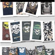 Masker buff tengkorak