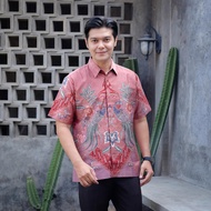 KEMEJA Men's short-sleeved batik shirt made of fabric innersatin with lining ak101