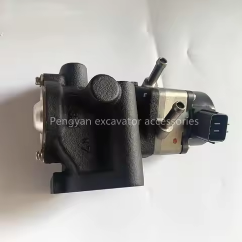 For XCMG Lovol Doosan 55 60 80 EGR Valve Electric Control 4TNV98 4TNE94 Engine Cooler Connecting Pip