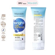 Wardah Perfect Bright Creamy Foam Brightening + Oil Control - Facial Wash Untuk Kulit Berminyak - Sabun Cuci Muka Untuk Mencerahkan dan Mengurangi Minyak - HARGA DISKON - BISA COD