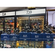 DAIWA  23 BG SW 4000D-CXH/5000D-CXH/6000D-H/8000-H/10000-H SPINNING FISHING REEL/MESIN PANCING SPINN