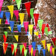 Bendera Kain Segitiga Warna Warnimerah putih - Bunting Flag  - Bendera Segitiga Kain Merah Putih - U