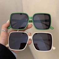 cermin mata sunglasses Kacamata pelindung matahari persegi besar versi Korea, cermin mata hitam rasa tinggi wanita, bingkai besar bergaya, wajah bulat, cermin mata hitam kecil untuk lelaki