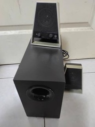 左右喇叭接觸不良390 美國奧特藍星ALTEC LANSING VS2621 2.1聲道喇叭 臥
