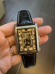 Emporio Armani 復古方形自動機械錶