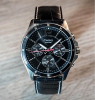 Win Watch Shop นาฬิกาCASIO รุ่น MTP-1374L-1AV นาฬิกาข้อมือ สำหรับผู้ชายสายหนัง สีดำ หน้าปัดดำ (สินค้าขายดี) มั่นใจ ของแท้ 100% รับประกันสินค้า 1 ปีเต็ม